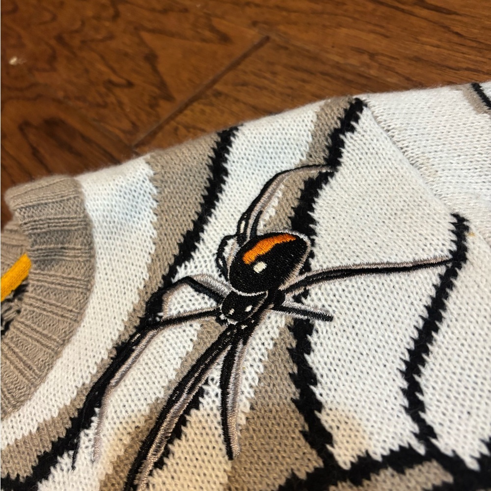 Blizzard Bay Halloween Mummy Sweater – Men’s M - Picture 5 of 12